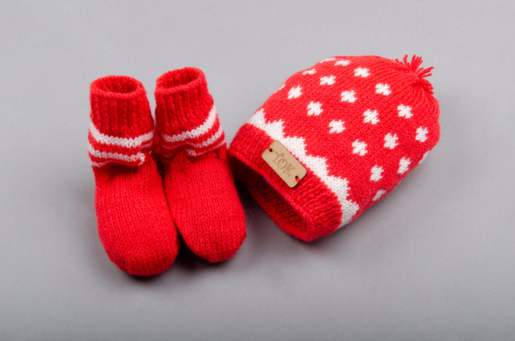 Buy Baby Caps, Socks & Mittens Online - The Original Knit